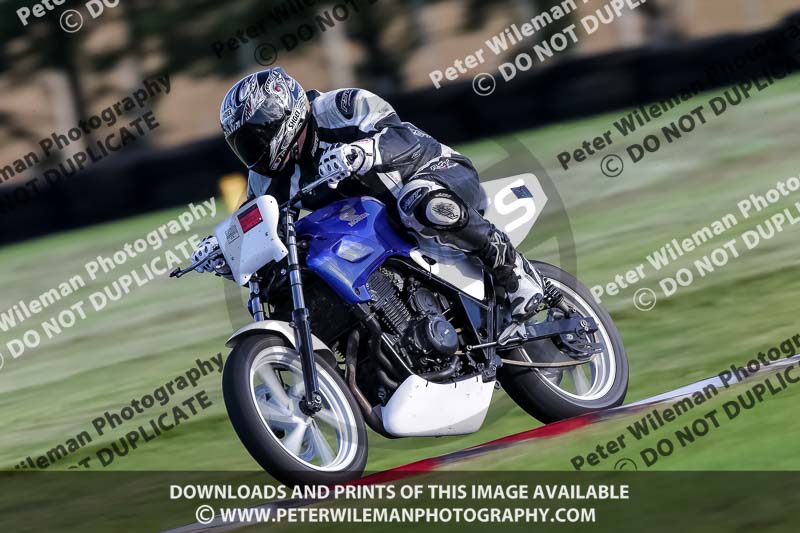 cadwell no limits trackday;cadwell park;cadwell park photographs;cadwell trackday photographs;enduro digital images;event digital images;eventdigitalimages;no limits trackdays;peter wileman photography;racing digital images;trackday digital images;trackday photos